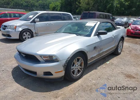 2012 Ford Mustang V6 z USA, uszkodzony, nr VIN 1ZVBP8EM7C5203910